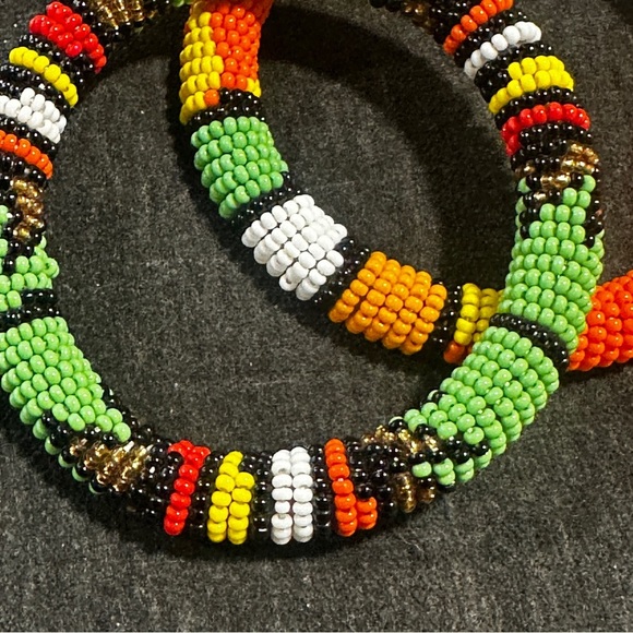 NEW Set of Two Handmade Beaded Bracelets. Masai. Bought in Africa, July 2025 - Picture 4 of 5